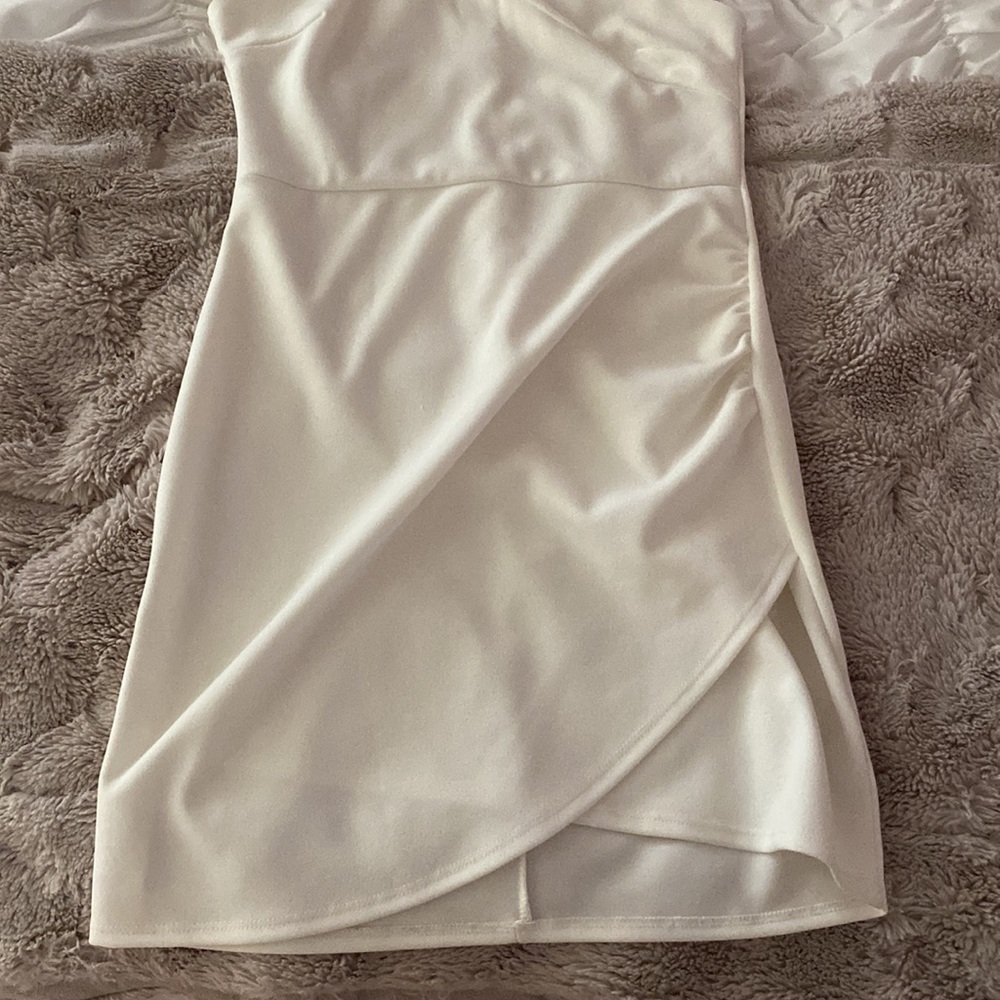 Crossover Dress - Picture 4 of 6